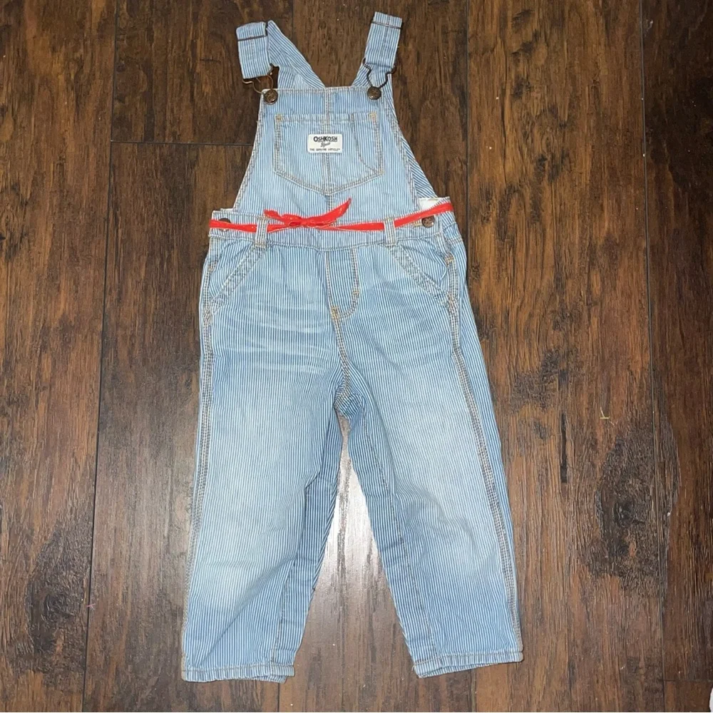 Vintage Oshkosh ‎ Striped Blue And White Overalls Size 24 M